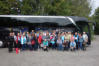 001-Mannschaftsfoto mit Bus